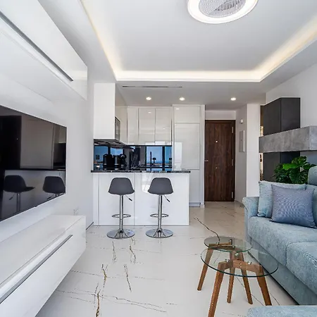 Terrace Paradise Court & Sea View Апартаменти *